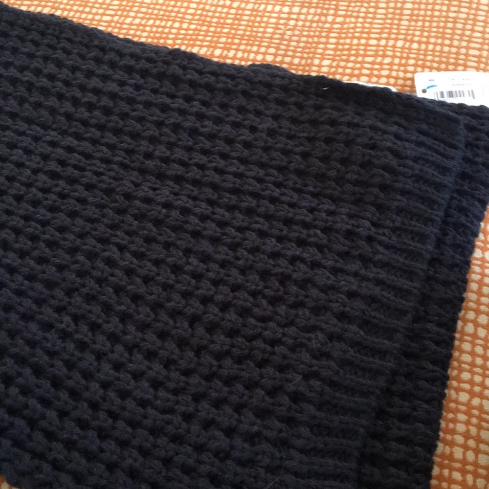NWT 77kid waffle knit scarf